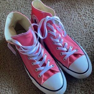 Pink High top women’s converse